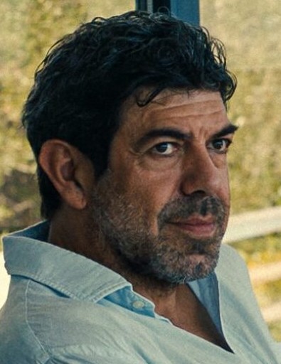 Pierfrancesco<br>Favino